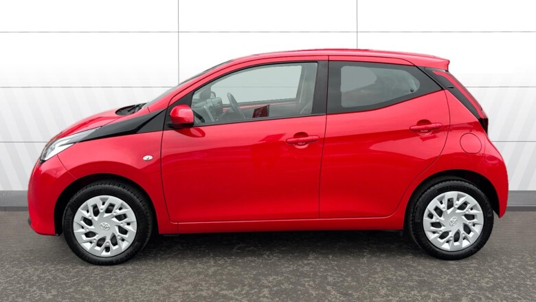 Toyota Aygo 1.0 VVT-i X-Play 5dr Petrol Hatchback